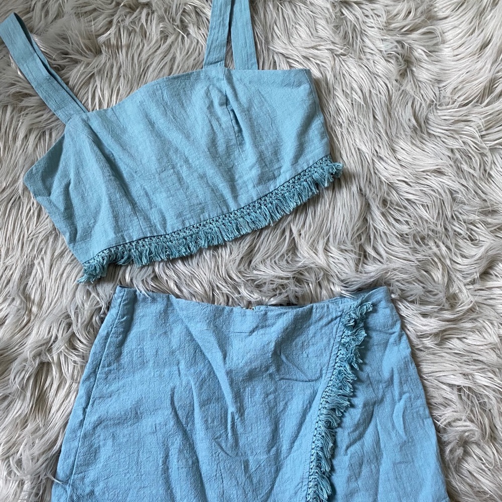 American threads set ONLY WORN ONCE